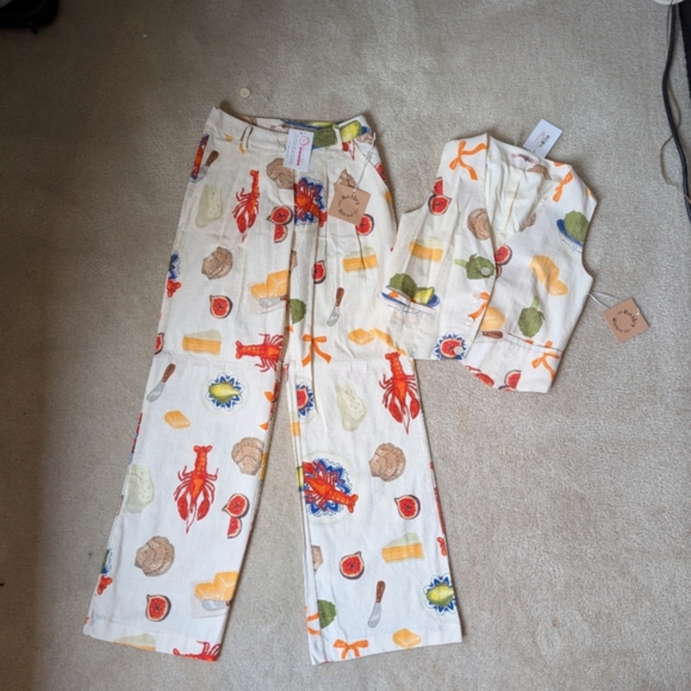 Fruit Print Vest - Cream